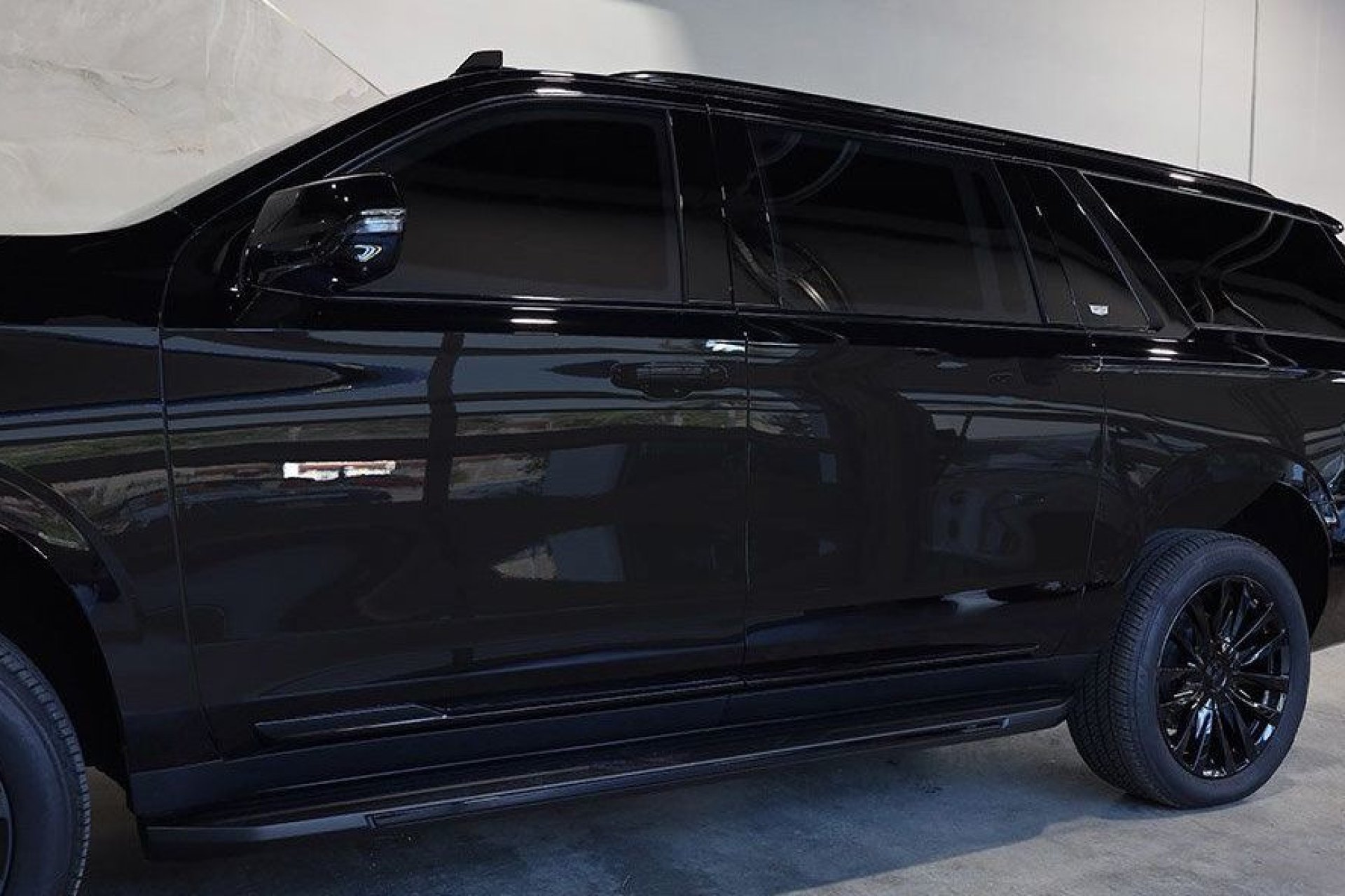 Cadillac Escalade ESV