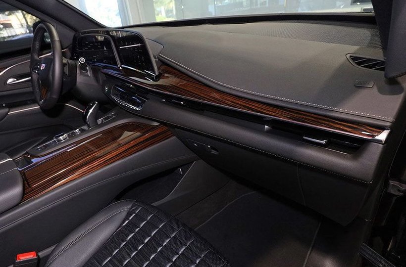 Cadillac Escalade ESV