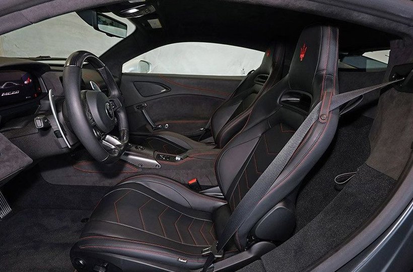 Maserati MC20