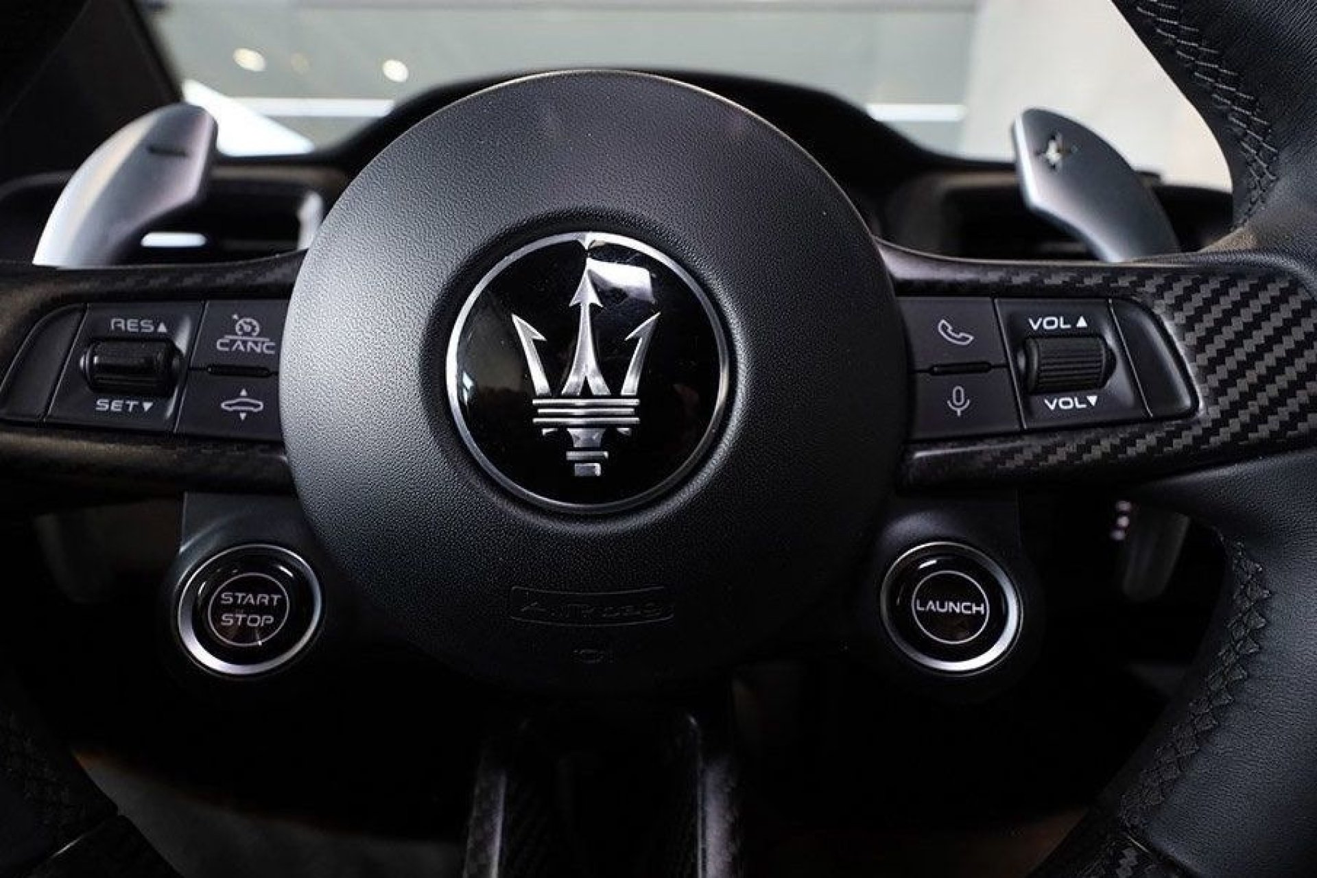 Maserati MC20
