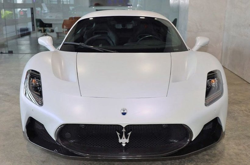 Maserati MC20