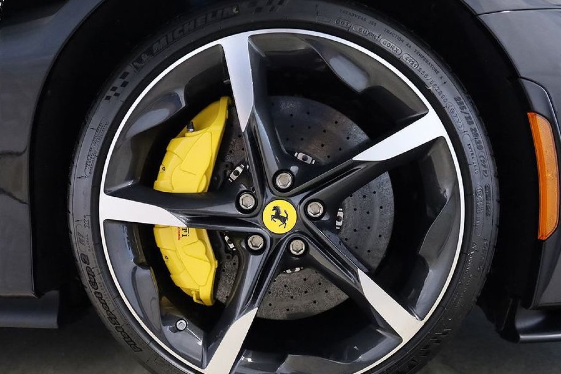 Ferrari SF90 Stradale