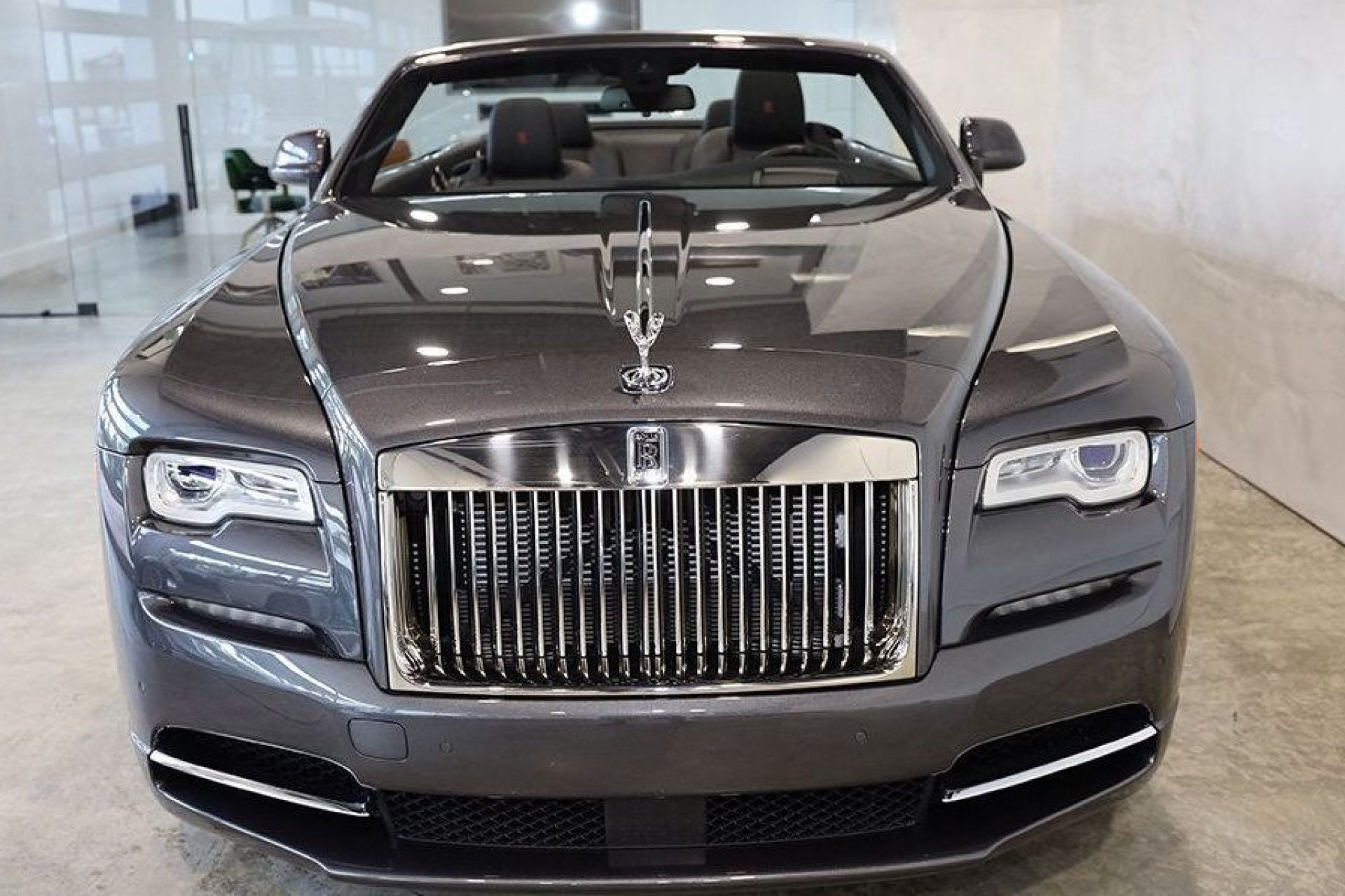 Rolls-Royce Dawn