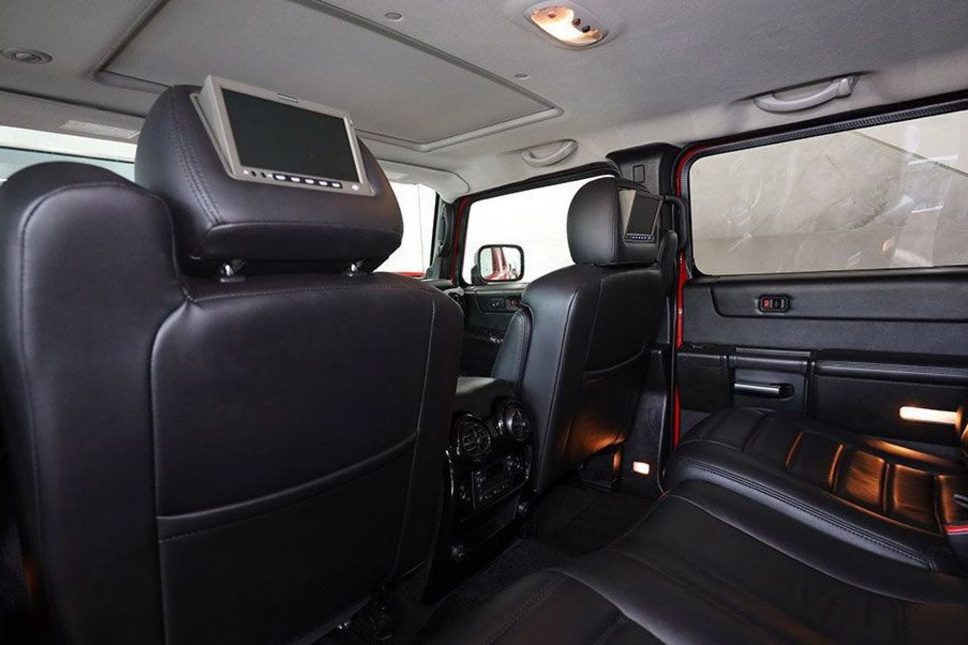 HUMMER H2