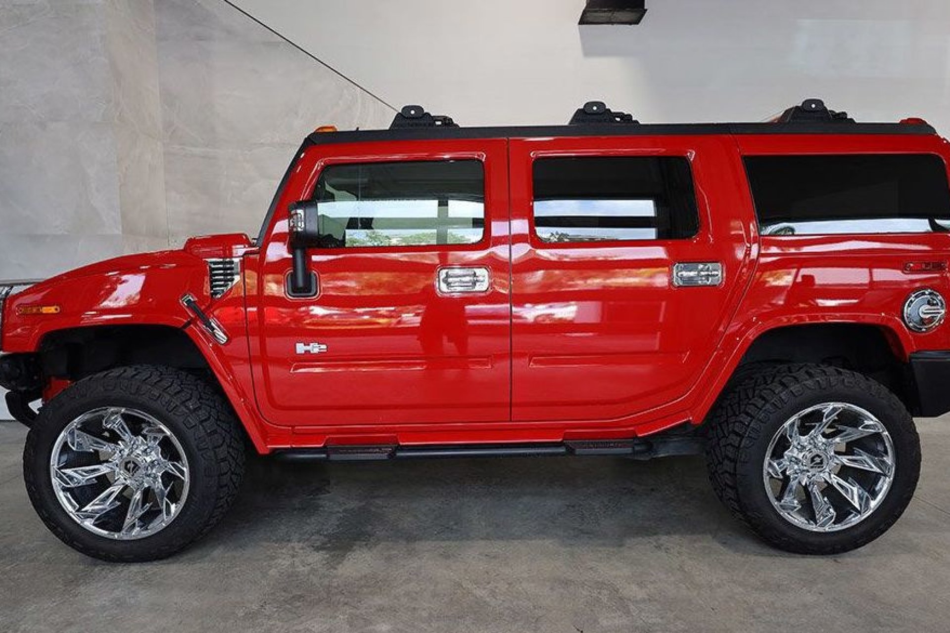 HUMMER H2