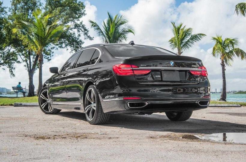 Bmw 750i