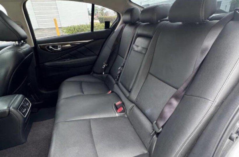 Infiniti Q50 3.0T Luxe