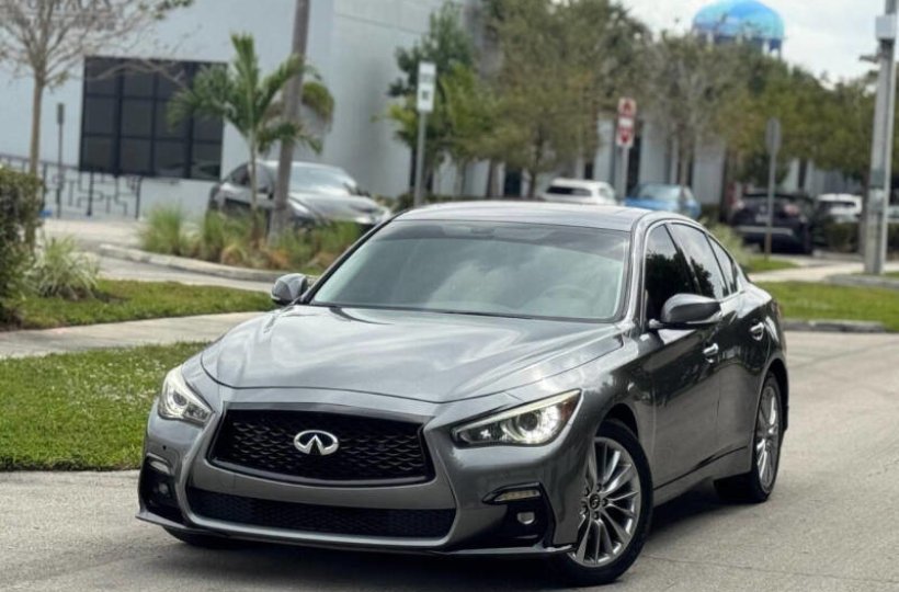 Infiniti Q50 3.0T Luxe