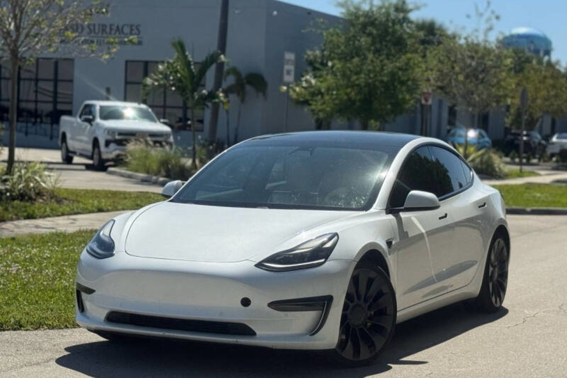 Tesla Model 3 Performance