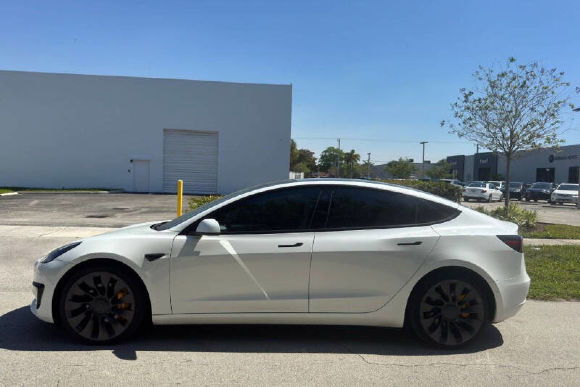 Tesla Model 3 Performance