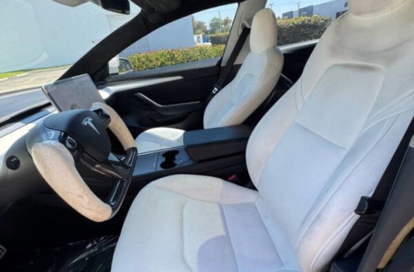Tesla Model 3 Performance